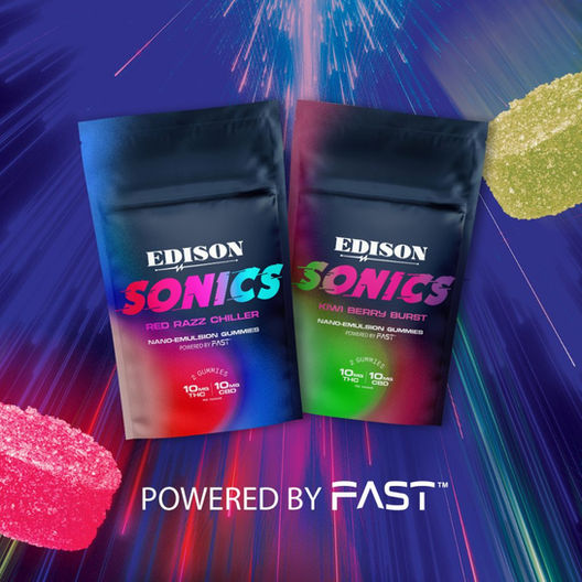 Two packages of Edison Sonics: Red Razz Chiller and Kiwi Berry Burst